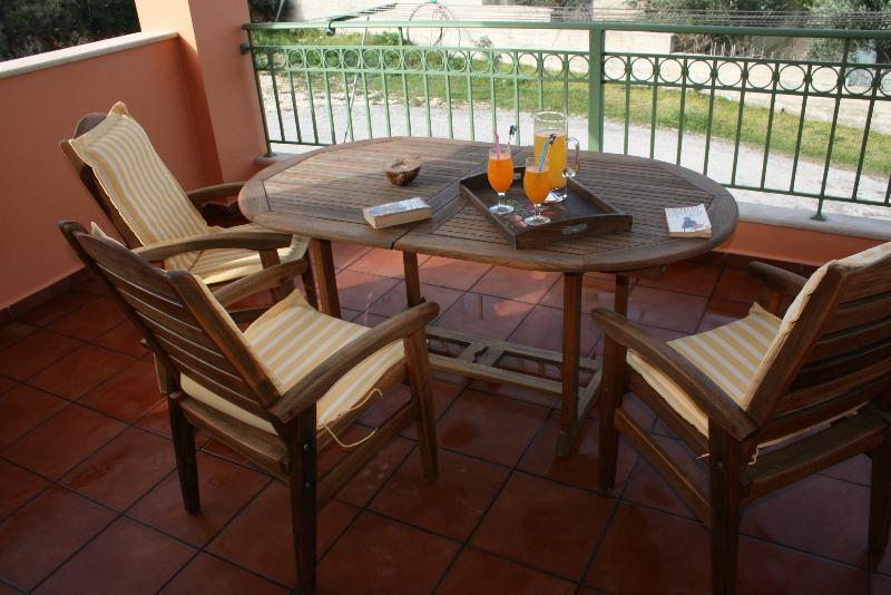 Lagoon View Apartments - Adults Only ลาสซี ภายนอก รูปภาพ